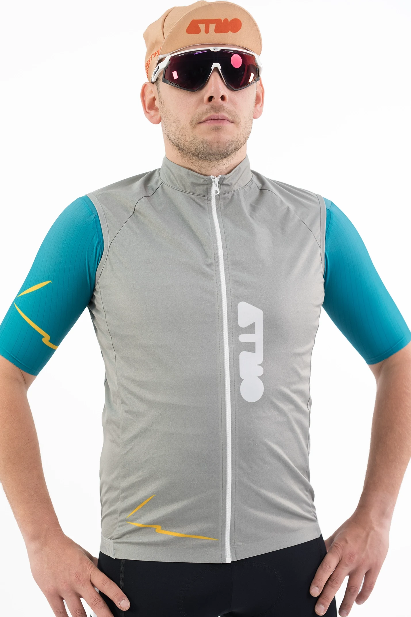 Kamizelka_kolarska_ATMO_No._16_-_meska_1